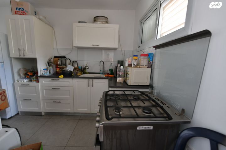 דירה, וייצמן 38, קרית ביאליסטוק, יהוד מונוסון