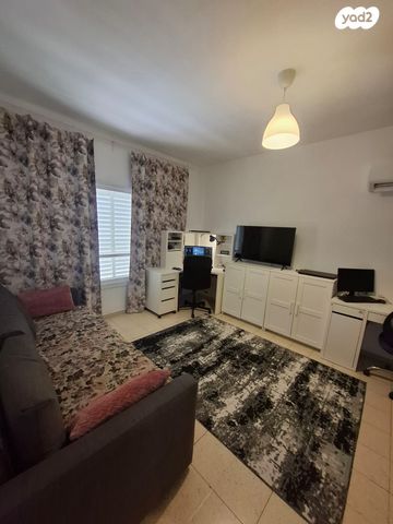 דופלקס, מנחם בגין, נווה גנים, קרית מוצקין