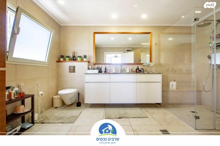 בית פרטי/ קוטג', הוד השרון