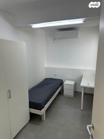 דירה, זלמן שניאור, רמות רמז, חיפה