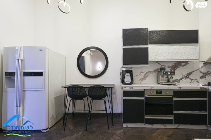 דו משפחתי, אנגל 6, נווה דוד, רמלה