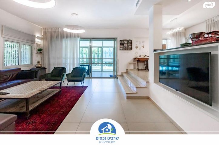 בית פרטי/ קוטג', הוד השרון