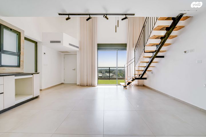 גג/ פנטהאוז