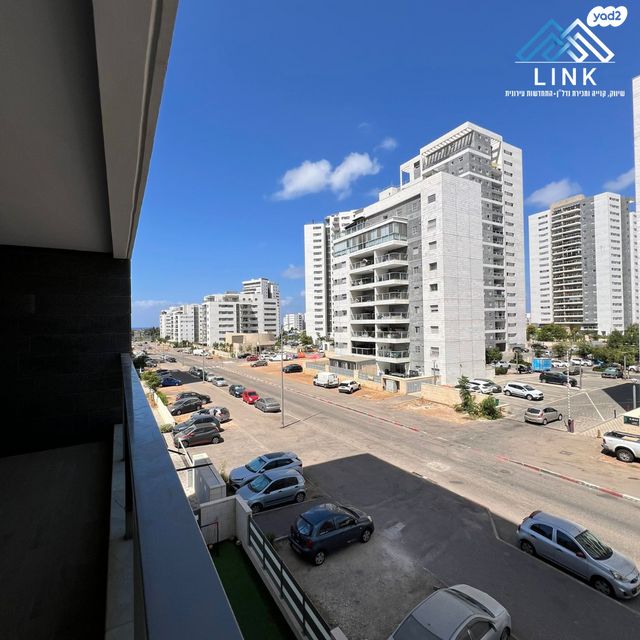 דירה, האנפה, החותרים, טירת כרמל