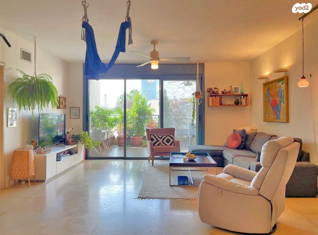 בנימין מטודלה 