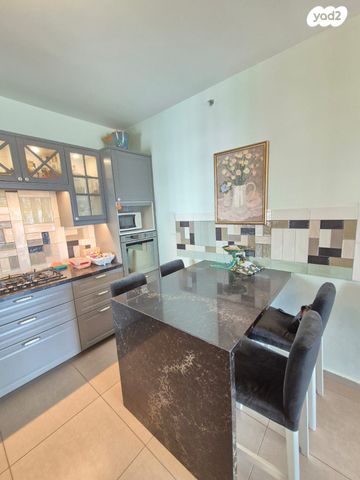 דירה, מודיעין מכבים רעות