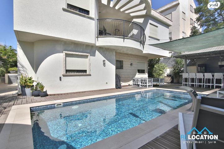 אלישבע קפלן 21