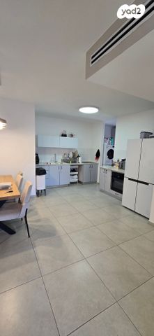 דירה, שבט יהודה 6, אחיסמך, לוד