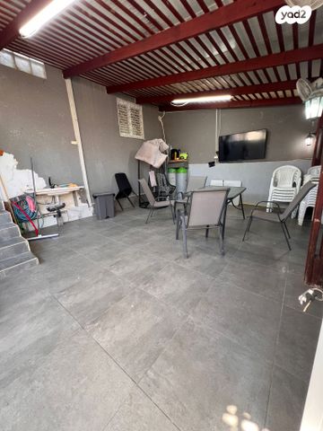 בית פרטי/ קוטג', משעול חנוך, קרית גת