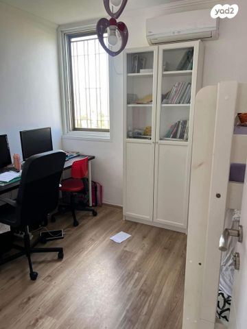 גג/ פנטהאוז, ליאון בלום 2, רמת הדר, חיפה