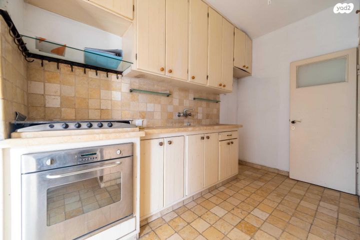 דירה, הרב קוסובסקי, תל אביב יפו