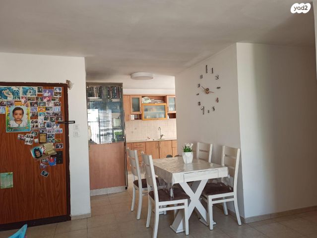 יוסף אהרונוביץ' 