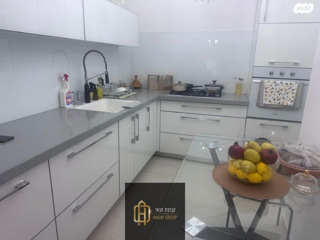 דופלקס, אדמונית 20, גני אביב, לוד