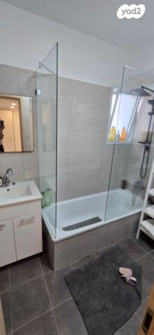 דירה, שבט יהודה 6, אחיסמך, לוד