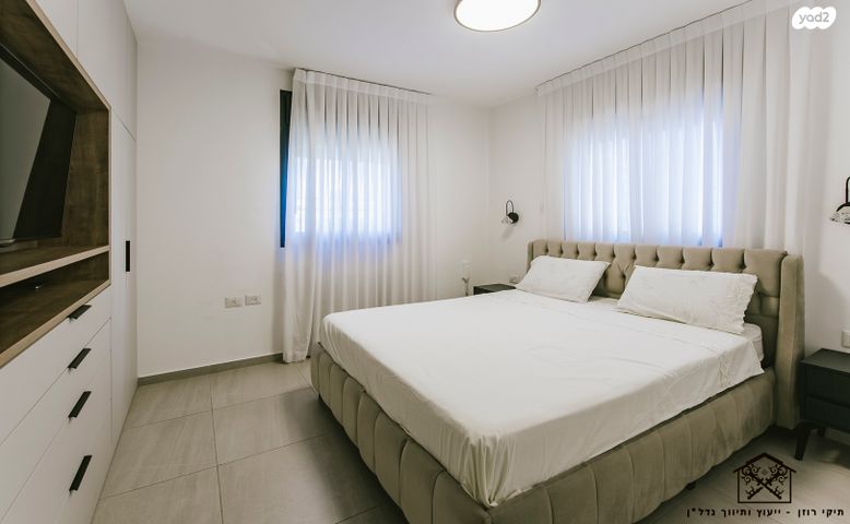 דירה, שלום עליכם 25, אגמים, נתניה