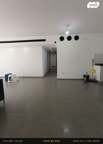 דירת גן, נווה שרון / שער העיר, נתיבות