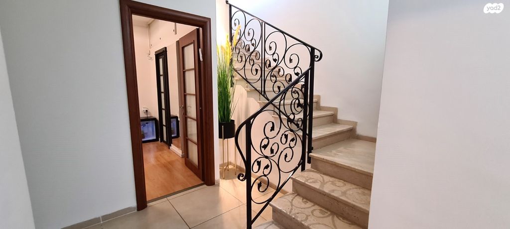 דירת גן, הרדוף, כרמל מערבי, חיפה