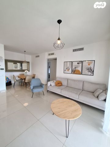 דירה, אהבת אדם, שרונה, כפר יונה