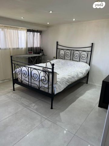 גג/ פנטהאוז, ליאון בלום 2, רמת הדר, חיפה