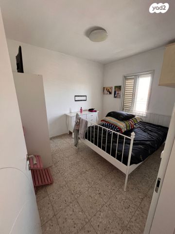 בית פרטי/ קוטג', משעול חנוך, קרית גת