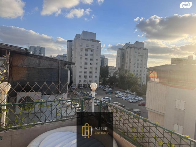 דופלקס, אדמונית 20, גני אביב, לוד