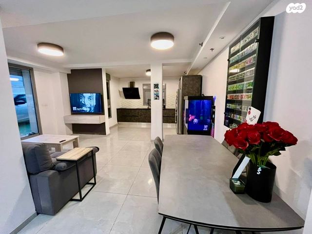 דירה, שדרות וייצמן, מוצקין הותיקה, קרית מוצקין