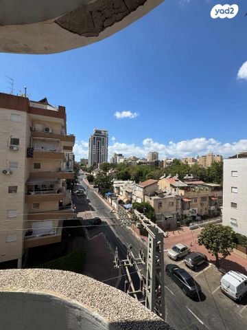 דירה, נווה יהושע, נווה יהושע, ערמונים, רמת גן