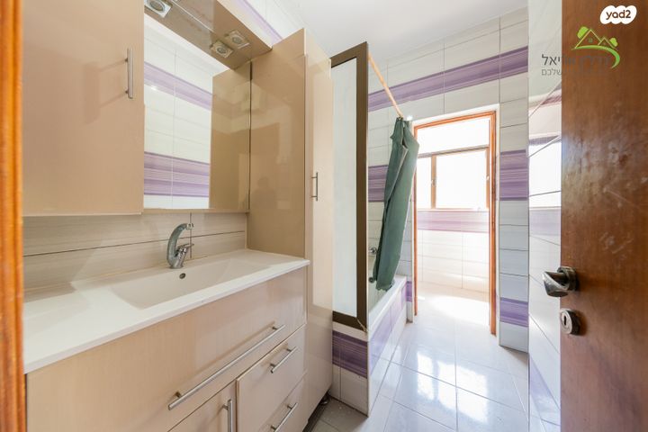 דירה, דרך הציונות 19, אריאל