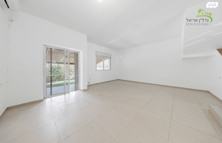 בית פרטי/ קוטג', ברק 17, אריאל