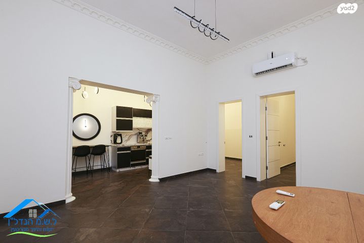 דו משפחתי, אנגל 6, נווה דוד, רמלה