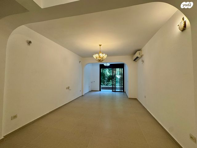 דירה, מגן אברהם 13, צפון יפו, המושבה האמריקאית-גרמנית, תל אביב יפו