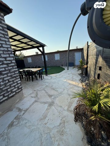 דו משפחתי, משעול השושן, קרית גת