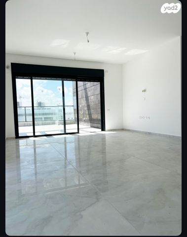 גג/ פנטהאוז, עיר היין, אשקלון