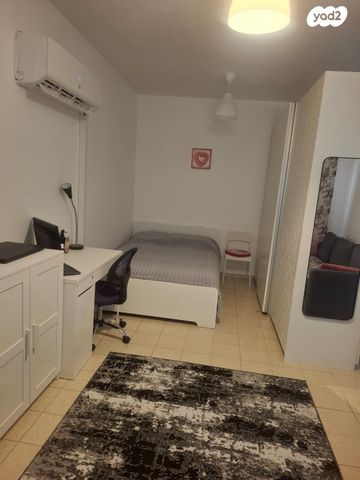 דופלקס, מנחם בגין, נווה גנים, קרית מוצקין