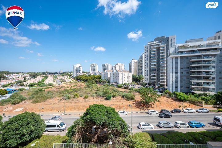 דירה, הפומלית, נווה פרדסים, פרדס חנה כרכור