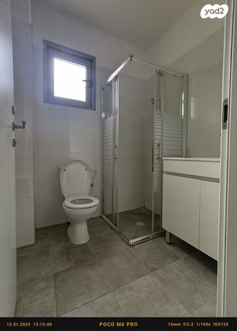 דירת גן, נווה שרון / שער העיר, נתיבות