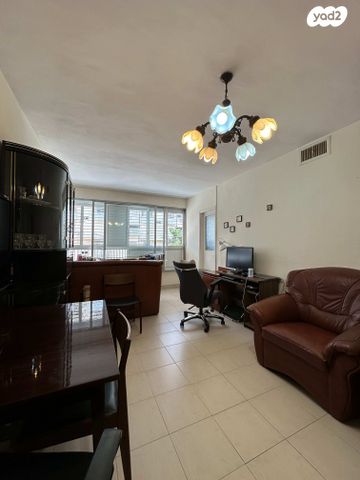 דירה, חטיבת כרמלי 49, נווה פז, חיפה