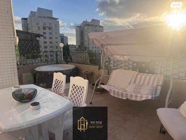 דופלקס, אדמונית 20, גני אביב, לוד