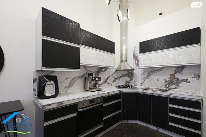 דו משפחתי, אנגל 6, נווה דוד, רמלה