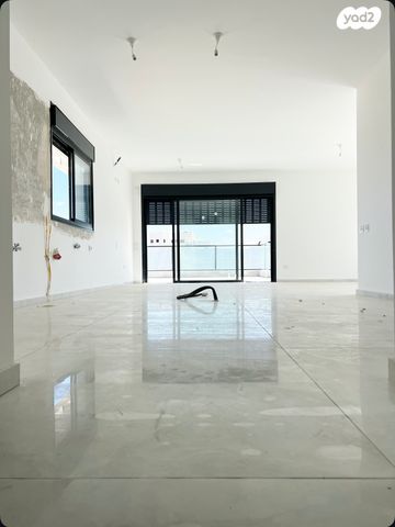 גג/ פנטהאוז, עיר היין, אשקלון