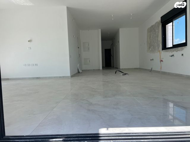 גג/ פנטהאוז, עיר היין, אשקלון