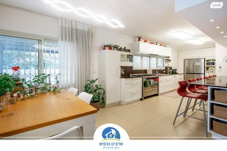 בית פרטי/ קוטג', הוד השרון