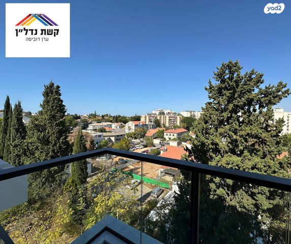 דירה, הכרמל, שיכוני מזרחי, כפר סבא