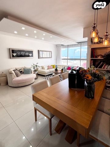 דירה, מתתיהו דנקנר 1, נתניה