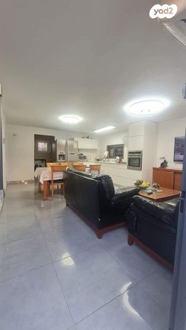 בית פרטי/ קוטג', הרב מיימון 1, המרכז האזרחי, רמלה