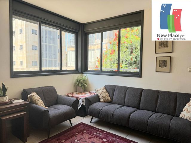 דירה, חנה סנש 23, גבעת הרמבם, גבעתיים