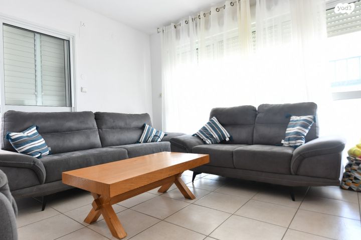 דירה, משה דיין, נווה סביון, אור יהודה