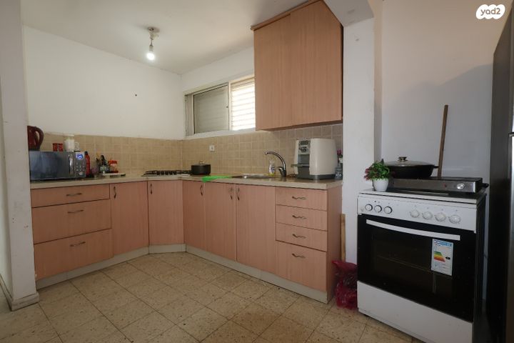 דירה, אחדות, פתח תקווה