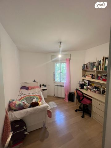 דירת גן, יקינטון, גילה, ירושלים