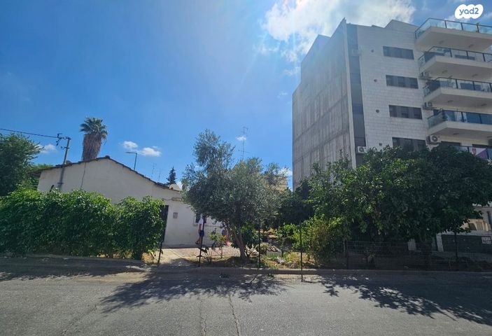 הרב מיימון 1